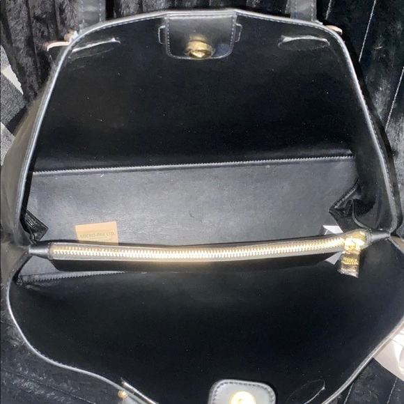 Steve Madden Black Tote with Bag-charm Set NWT - Picture 7 of 11